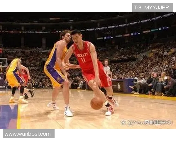 足球巨星加盟篮网引发篮球界震动 打破跨界运动新局面